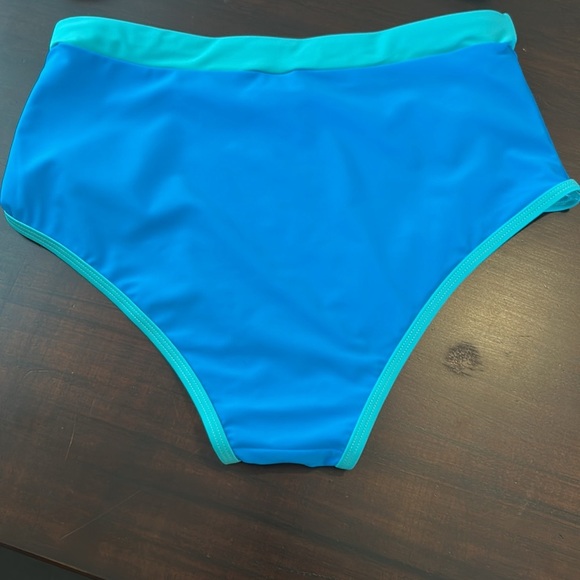 Hanna Nikole High Waisted Sporty Criss Cross Two Piece Swimsuit Colour Block - Picture 7 of 11